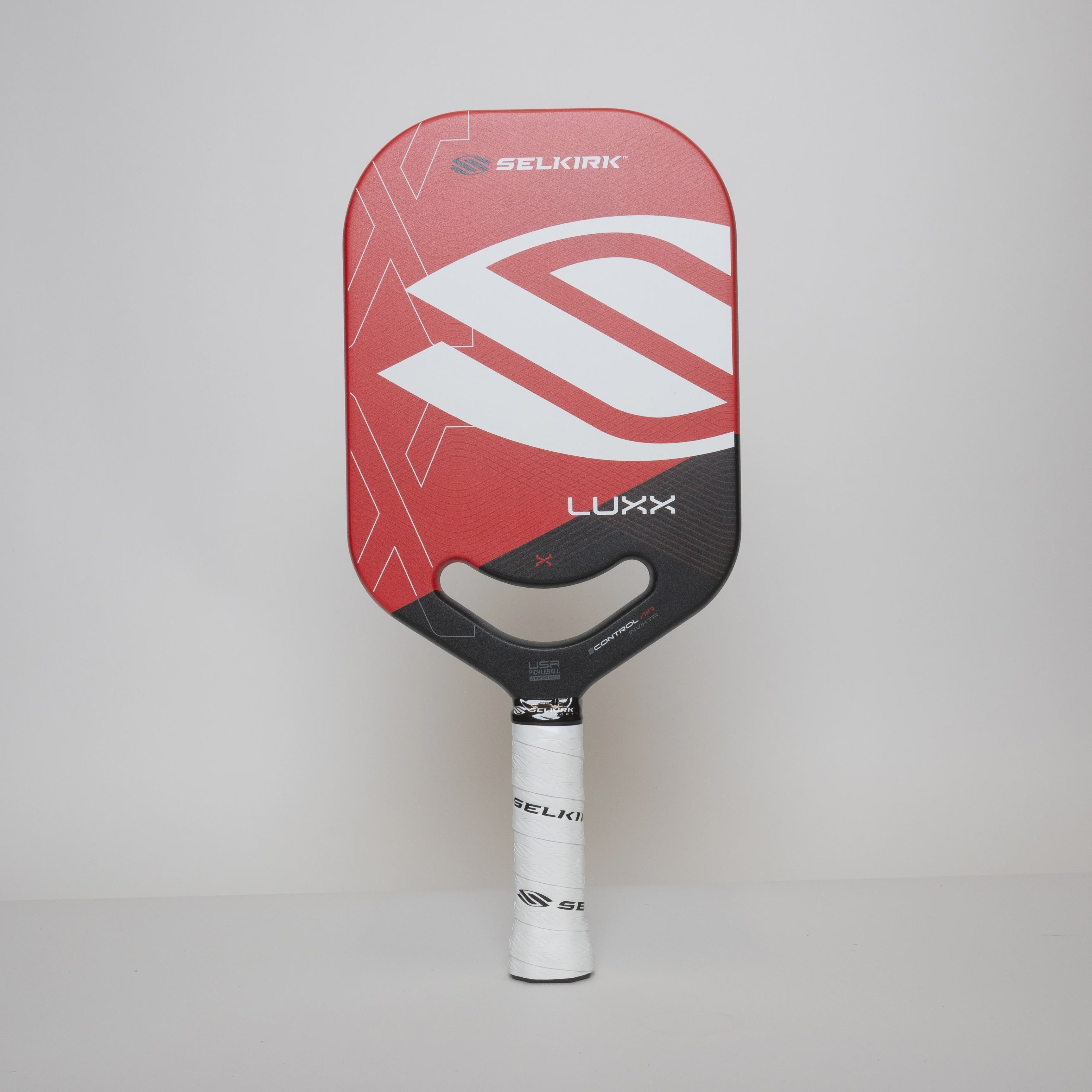 Luxx Control Air - Invikta Red Regular